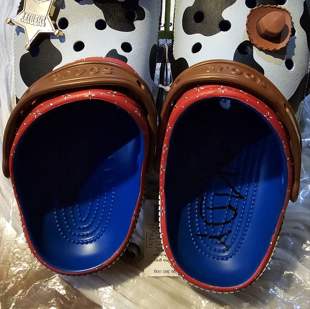 Disney Toy Story women's size 8 men 6